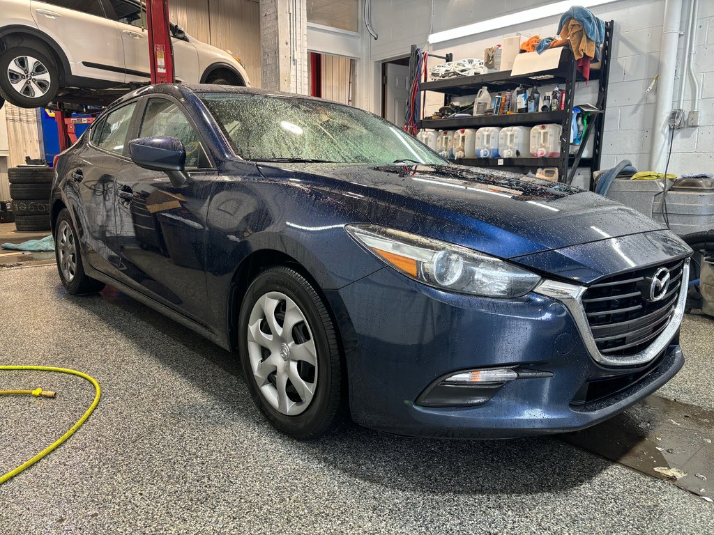 Mazda 3 GX 2018 à Québec, Québec - 3 - w1024h768px