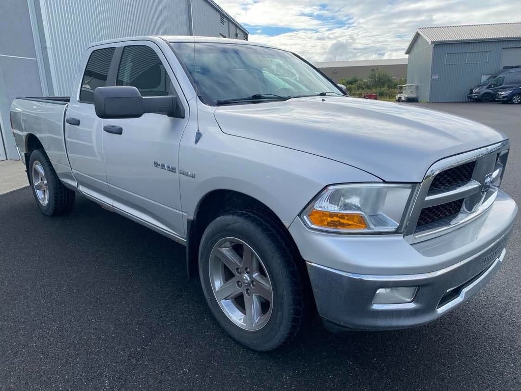Dodge Ram 1500 SLT 2009 à Matane, Québec - 9 - w1024h768px