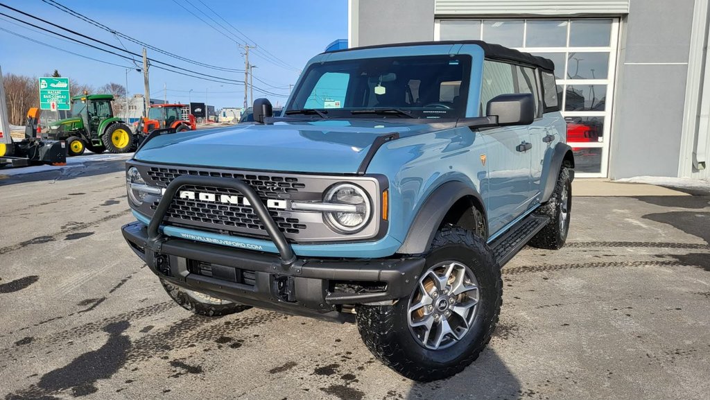 Ford Bronco BADLANDS  4X4  MANUELLE 2022 à Matane, Québec - 1 - w1024h768px