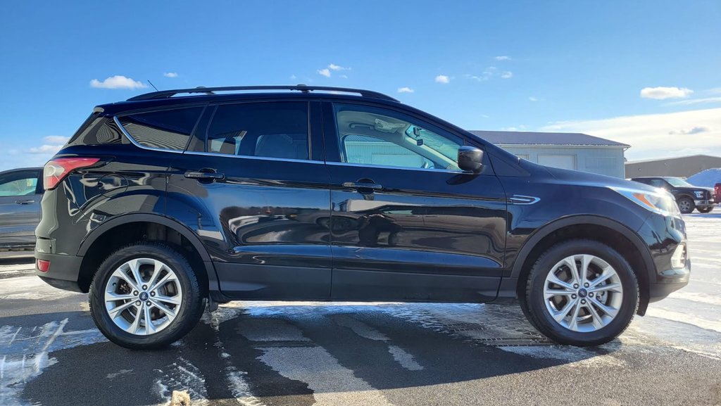 Ford Escape SE 2017 à Matane, Québec - 4 - w1024h768px