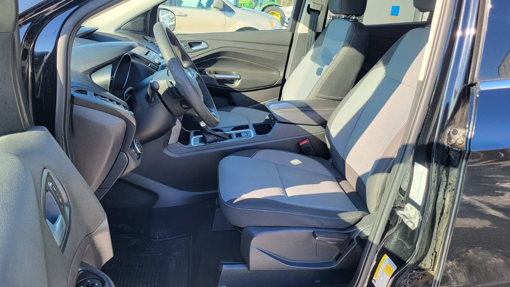 Ford Escape SE 2017 à Matane, Québec - 17 - w1024h768px