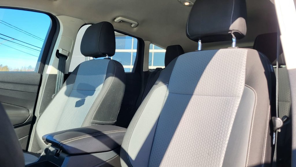 Ford Escape SE 2017 à Matane, Québec - 18 - w1024h768px