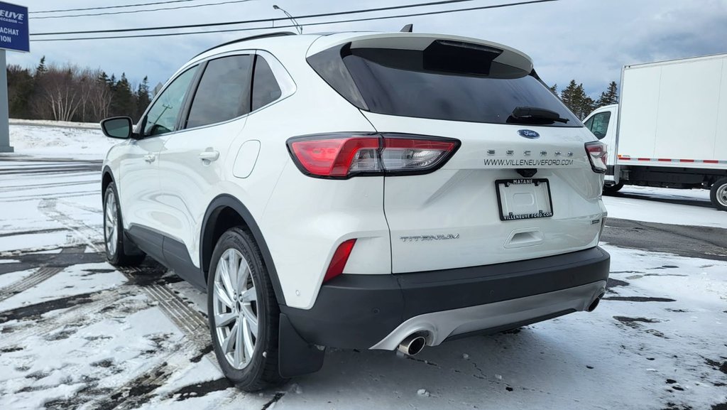2022 Ford Escape Titanium ÉLITE  Hybrid  AWD in Matane, Quebec - 9 - w1024h768px