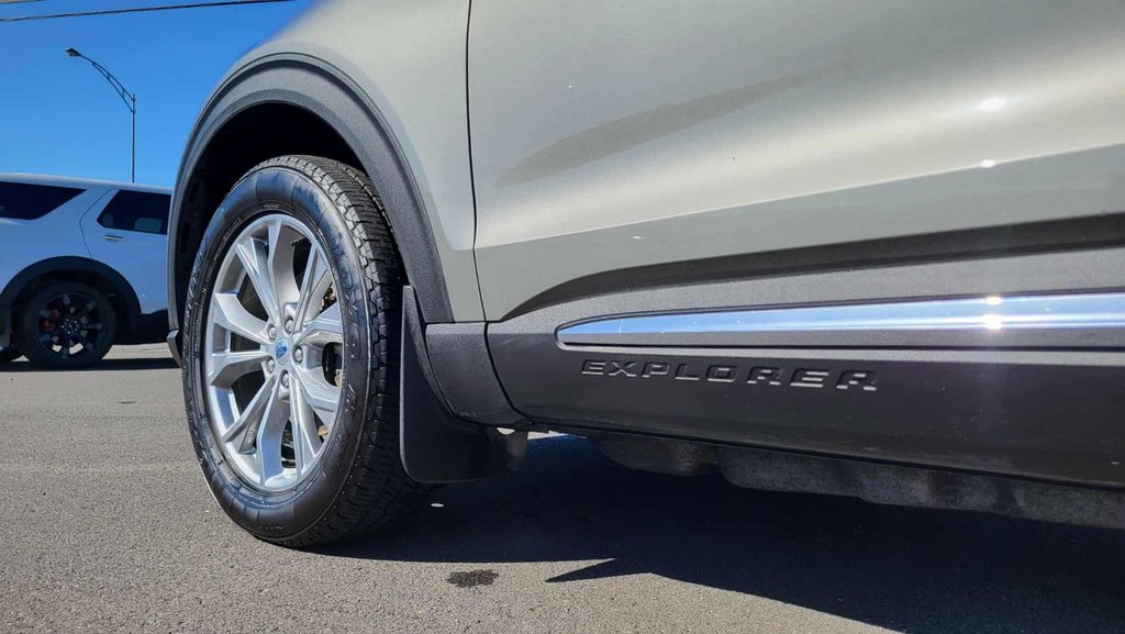2020 Ford Explorer XLT  202A in Matane, Quebec - 16 - w1024h768px