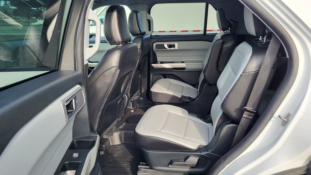 2021 Ford Explorer XLT 202A   TOIT OUVRANT    AWD in Matane, Quebec - 19 - w1024h768px