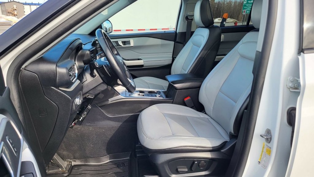 2021 Ford Explorer XLT 202A   TOIT OUVRANT    AWD in Matane, Quebec - 13 - w1024h768px