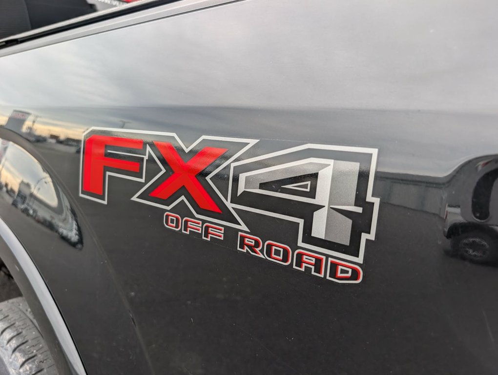 2015 Ford F-150 SUPER CAB  XLT  SPORT 302A in Matane, Quebec - 8 - w1024h768px