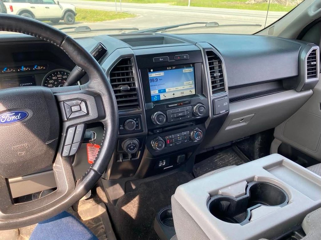 2017 Ford F-150 XLT ENSEMBLE  XTR 302A in Matane, Quebec - 8 - w1024h768px