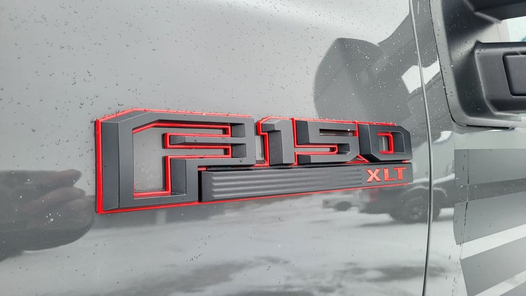 2018 Ford F-150 Édition Spécial FX4 in Matane, Quebec - 6 - w1024h768px
