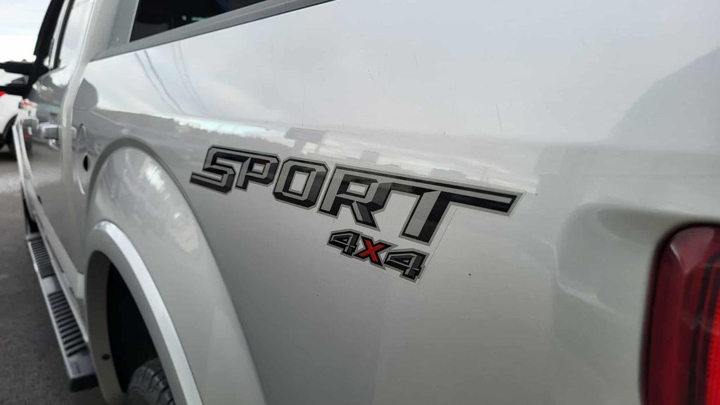 2019 Ford F-150 XLT Sport in Matane, Quebec - 8 - w1024h768px