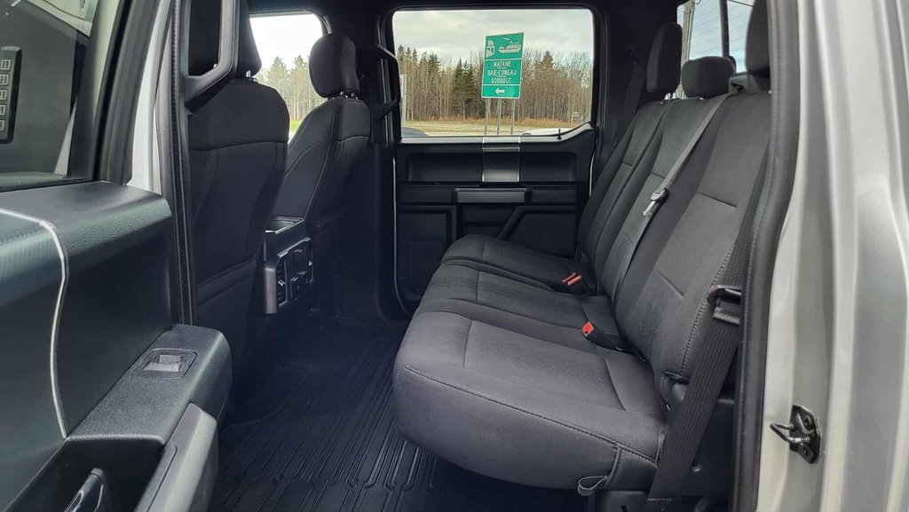 2019 Ford F-150 XLT Sport in Matane, Quebec - 12 - w1024h768px