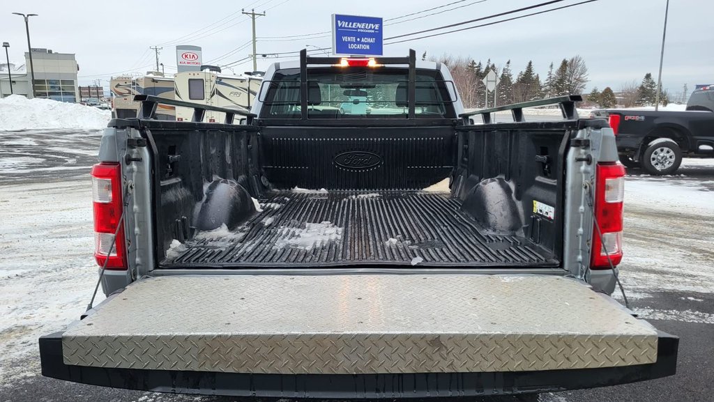 Ford F-150 XL  4X2 Régulier Cab 2021 à Matane, Québec - 7 - w1024h768px