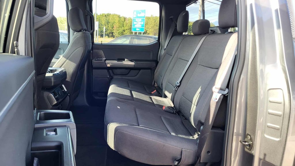Ford F-150 XLT  SPORT 302A  HYBRIDE 2022 à Matane, Québec - 9 - w1024h768px