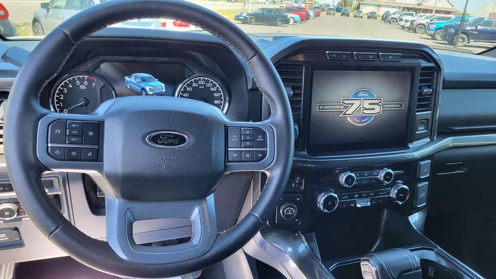 Ford F-150 XLT  SPORT  302A 2023 à Matane, Québec - 5 - w1024h768px