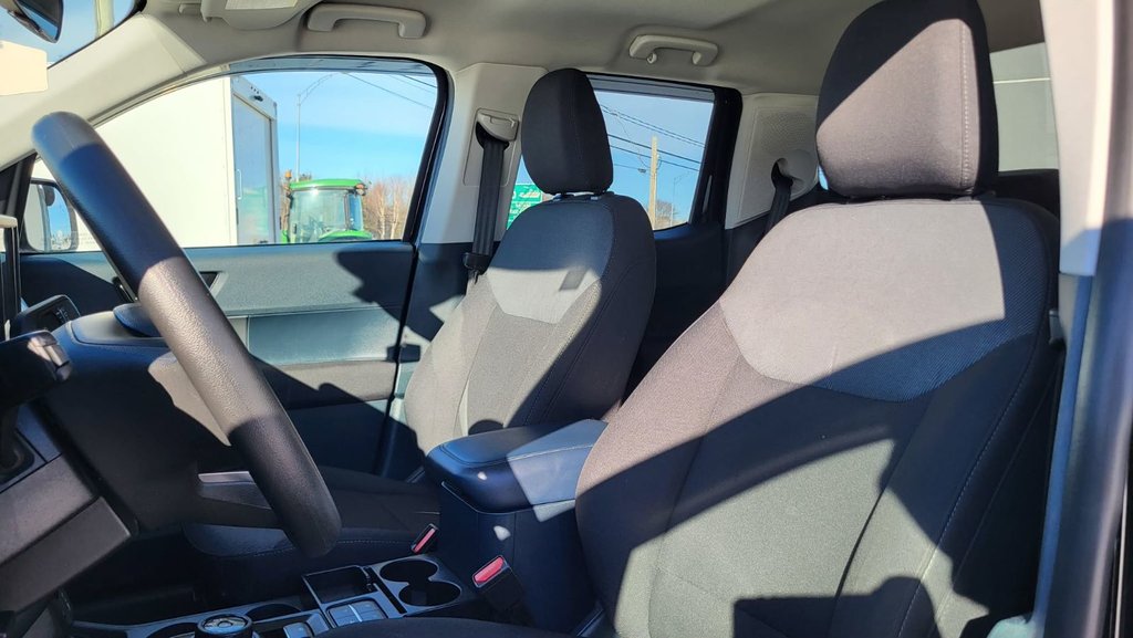 Ford Maverick XL  AWD   ENSEMBLE REMORQUAGE 4K 2024 à Matane, Québec - 22 - w1024h768px