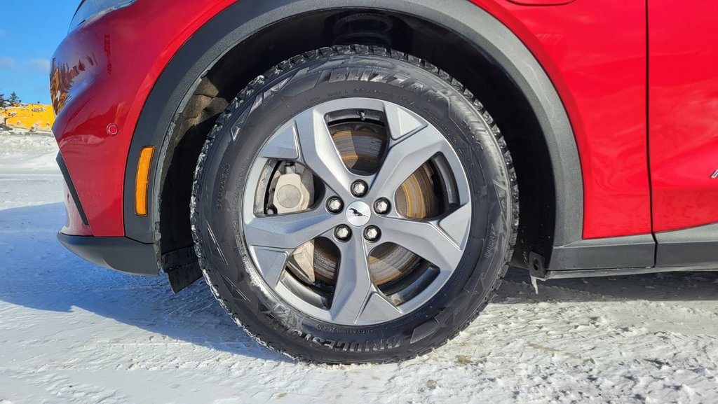 2022 Ford Mustang Mach-E Select   AWD  GROUPE CONFORT in Matane, Quebec - 11 - w1024h768px