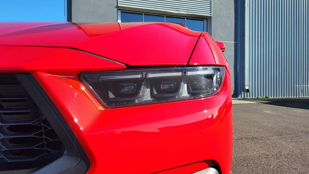 2025 Ford Mustang EcoBoost Premium in Matane, Quebec - 23 - w1024h768px