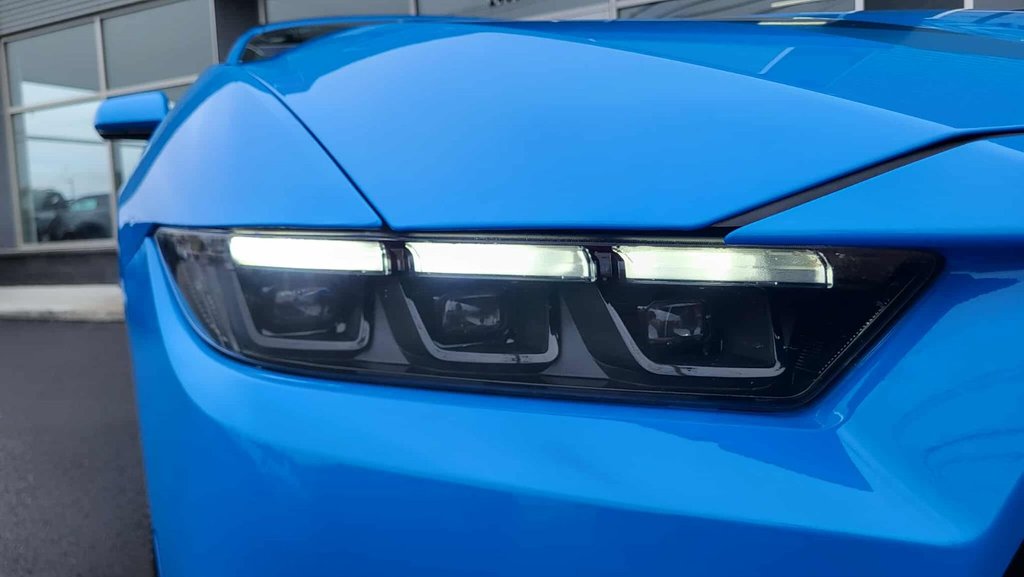 2025 Ford Mustang EcoBoost Premium in Matane, Quebec - 13 - w1024h768px