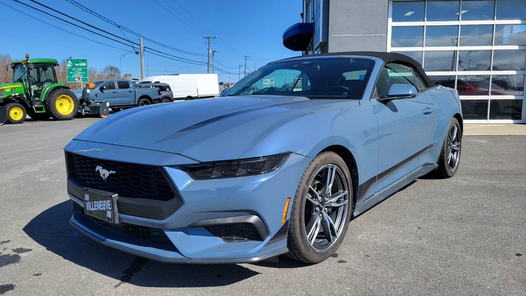2025 Ford Mustang CONVERTIBLE in Matane, Quebec - 16 - w1024h768px