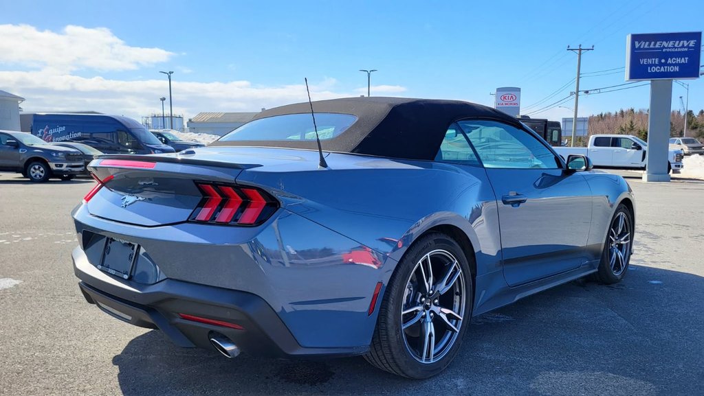 2025 Ford Mustang CONVERTIBLE in Matane, Quebec - 9 - w1024h768px
