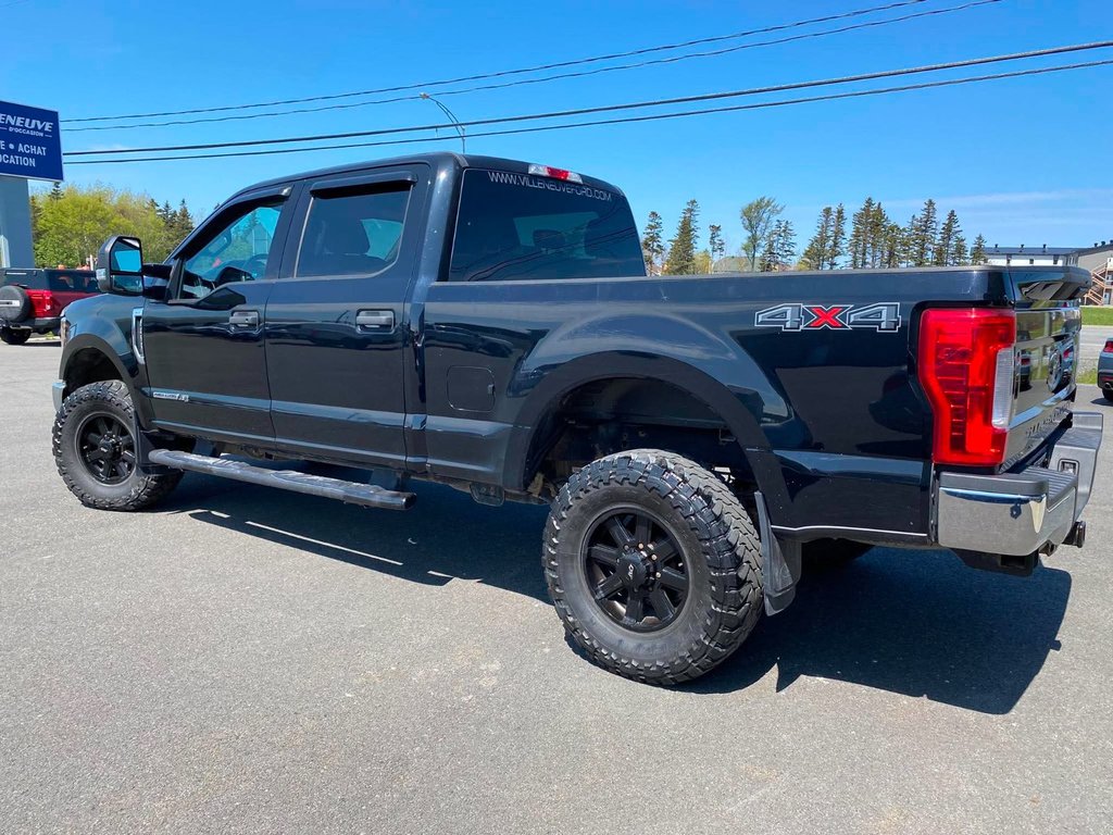 Ford Super Duty F-250 SRW XLT  BOITE de 6 pieds 2017 à Matane, Québec - 8 - w1024h768px