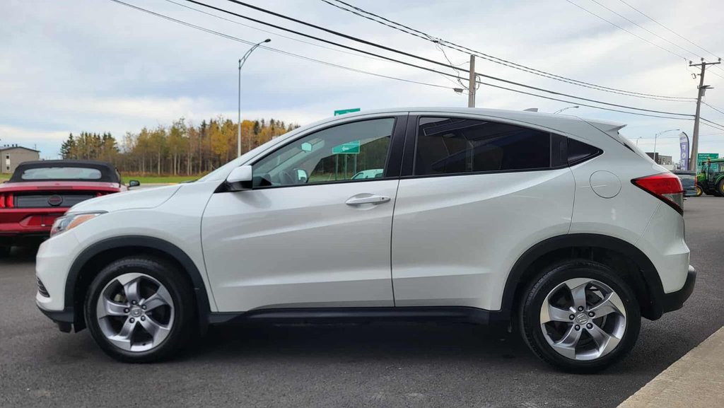 2022 Honda HR-V LX  AWD in Matane, Quebec - 8 - w1024h768px
