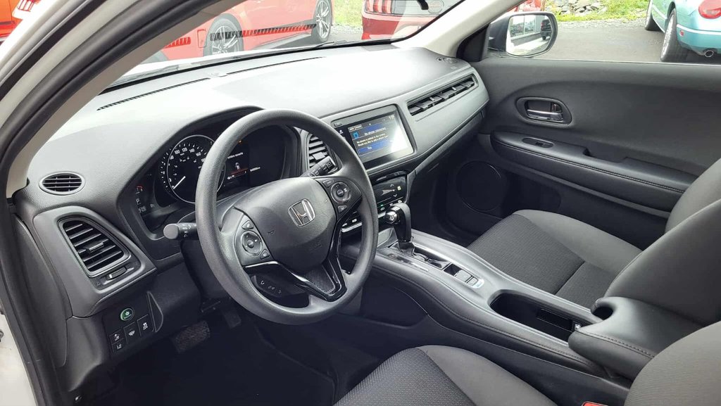 2022 Honda HR-V LX  AWD in Matane, Quebec - 14 - w1024h768px