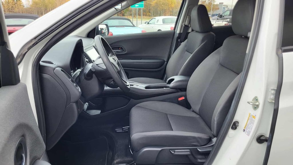 2022 Honda HR-V LX  AWD in Matane, Quebec - 17 - w1024h768px