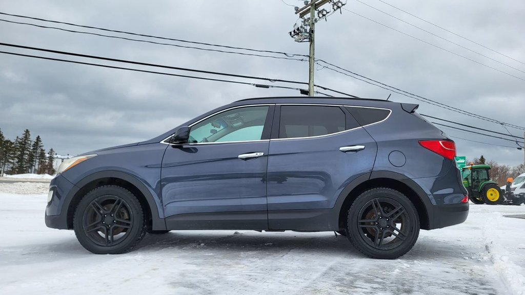 2013 Hyundai Santa Fe Premium in Matane, Quebec - 9 - w1024h768px