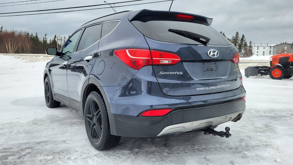 2013 Hyundai Santa Fe Premium in Matane, Quebec - 7 - w1024h768px