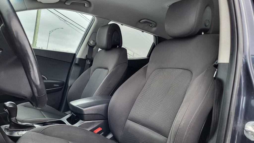 2013 Hyundai Santa Fe Premium in Matane, Quebec - 16 - w1024h768px