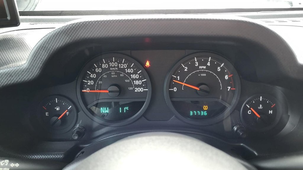 Jeep Wrangler X  4X4  MANUEL  2 portes 2009 à Matane, Québec - 16 - w1024h768px