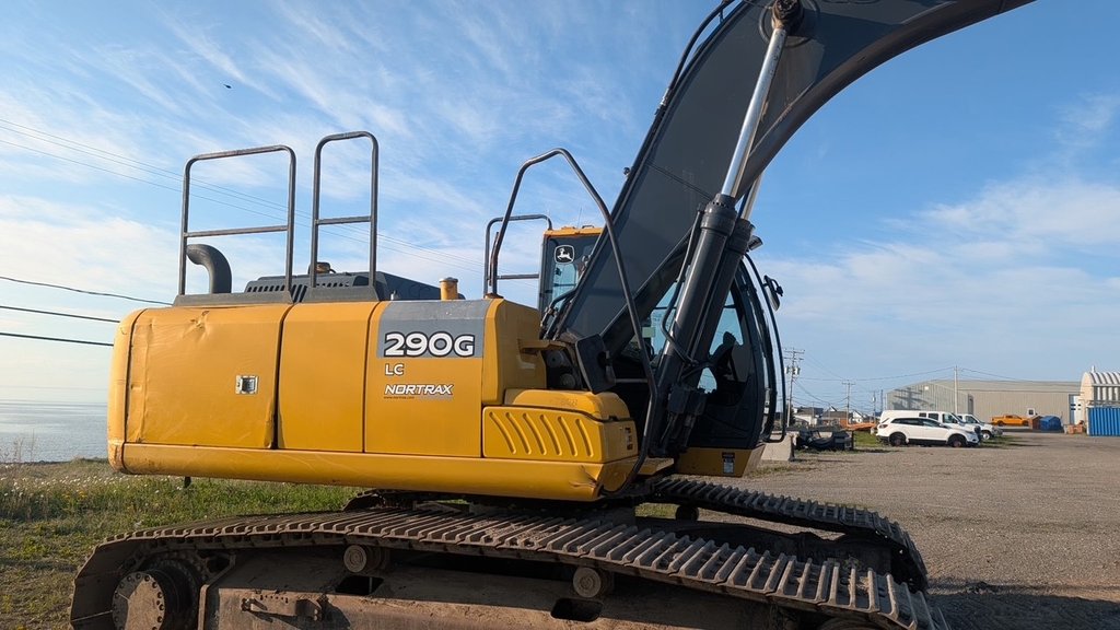 1996 JONH DEERE EXCAVATRICE 290GL LC NORTRAX in Matane, Quebec - 4 - w1024h768px