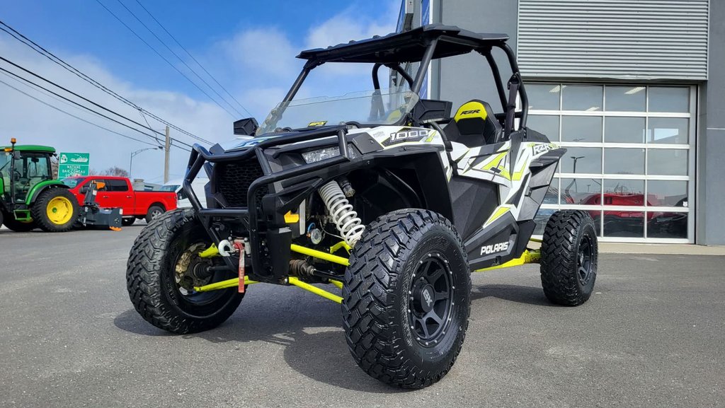 Polaris RZR 1000 4x4 2018 à Matane, Québec - 1 - w1024h768px