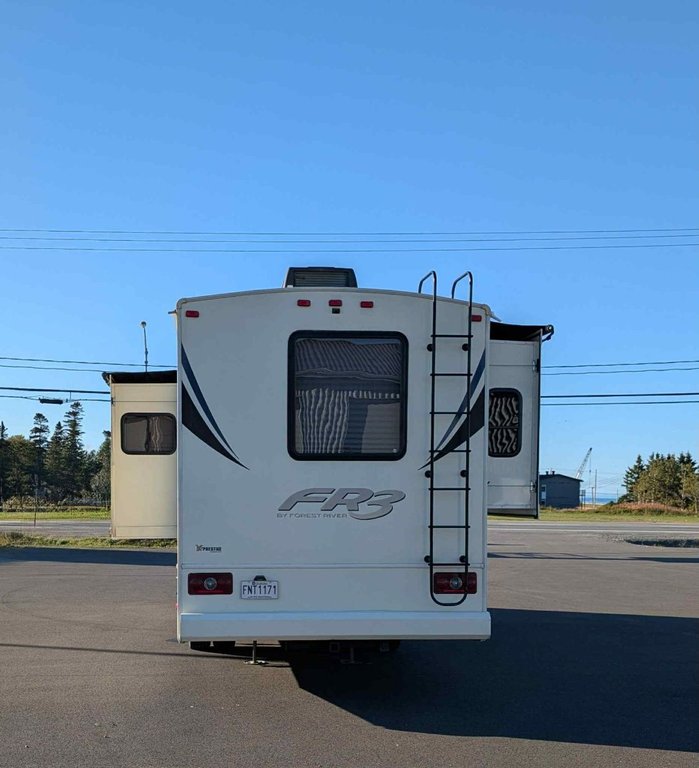 2019 Forest River FR3 in Matane, Quebec - 2 - w1024h768px