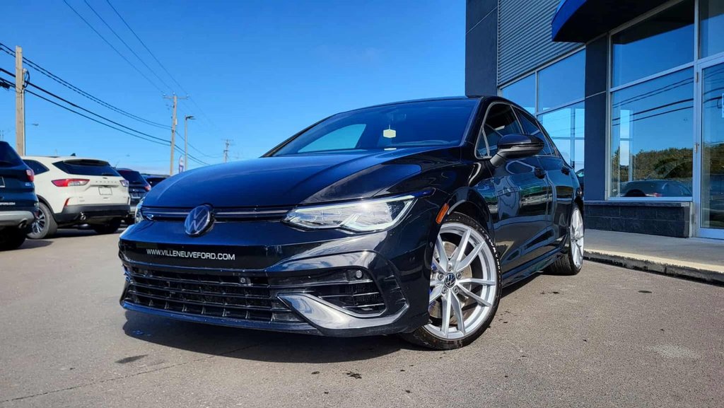 2024 Volkswagen Golf R BASE Carbon Pack in Matane, Quebec - 2 - w1024h768px