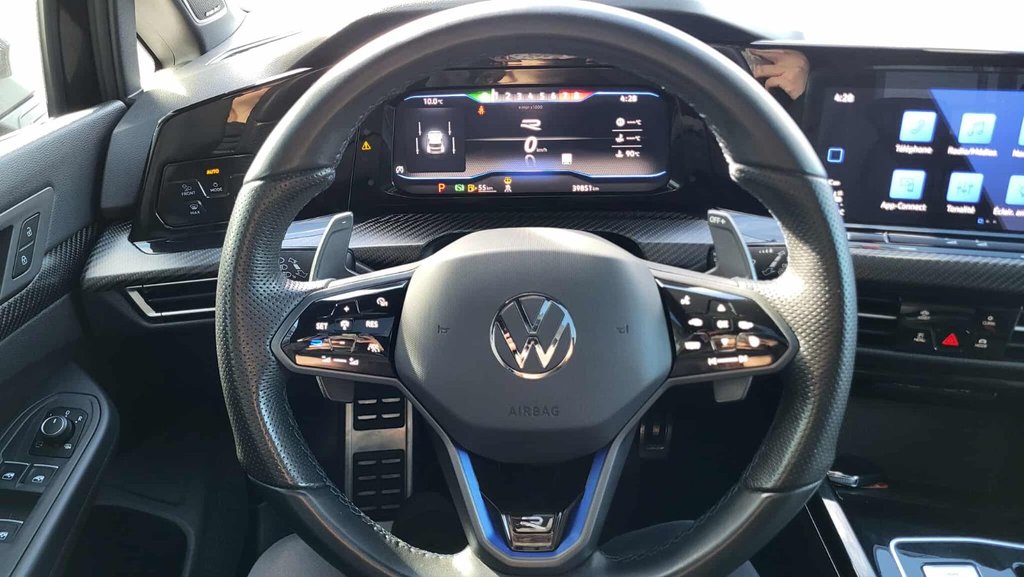 2024 Volkswagen Golf R BASE Carbon Pack in Matane, Quebec - 10 - w1024h768px