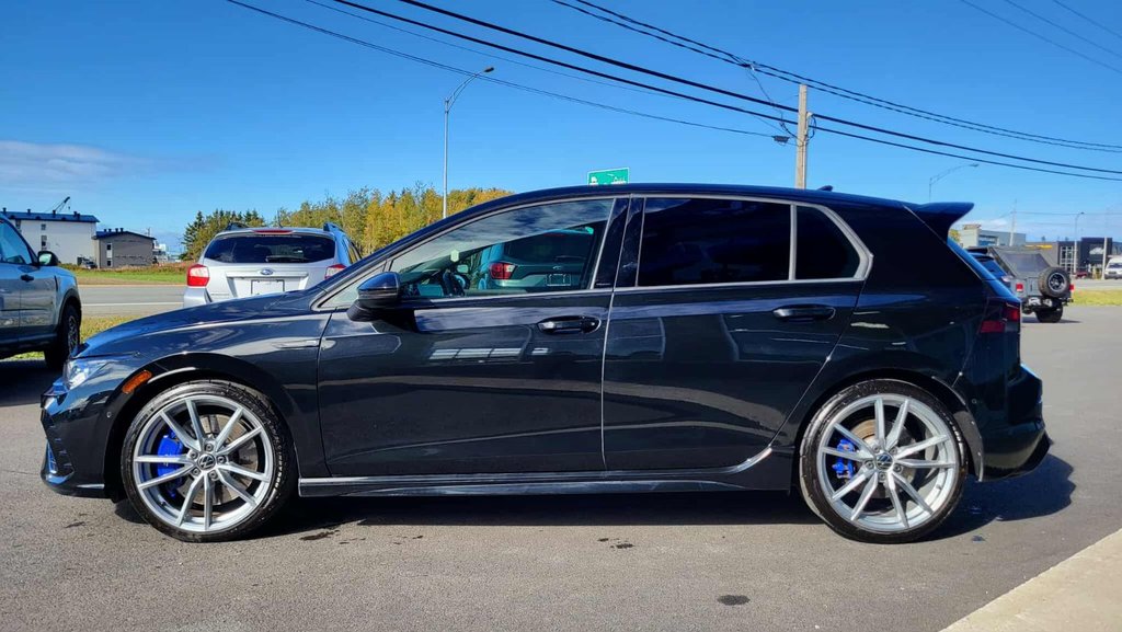 2024 Volkswagen Golf R BASE Carbon Pack in Matane, Quebec - 12 - w1024h768px