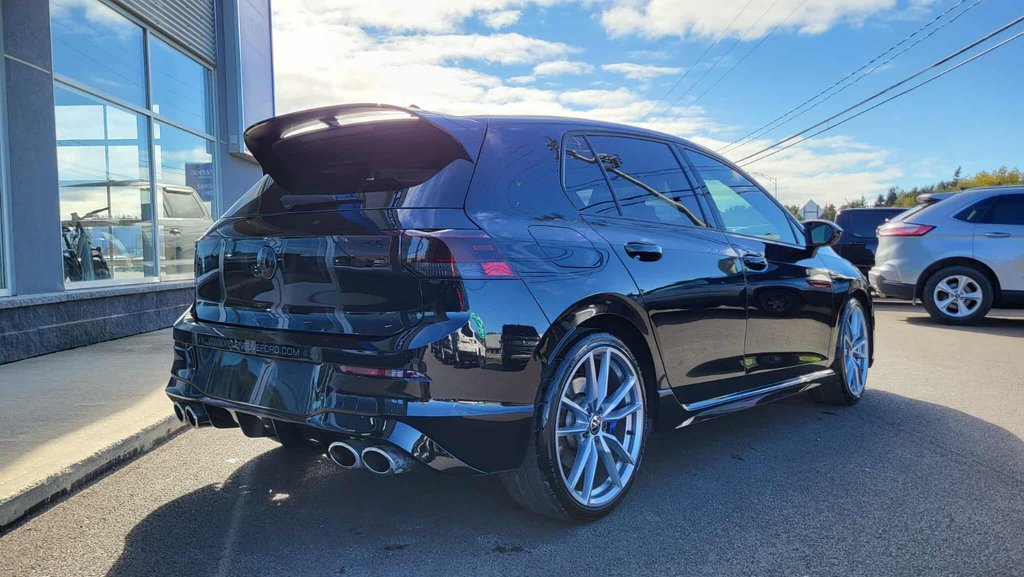 2024 Volkswagen Golf R BASE Carbon Pack in Matane, Quebec - 14 - w1024h768px