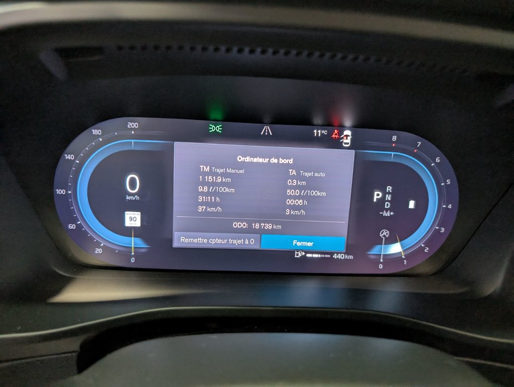 2024 Volvo XC40 PLUS DARK THEME-6