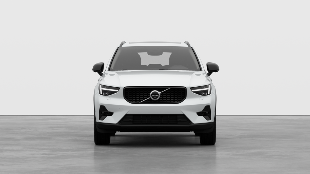Volvo XC40 Plus Dark Theme 2026-4