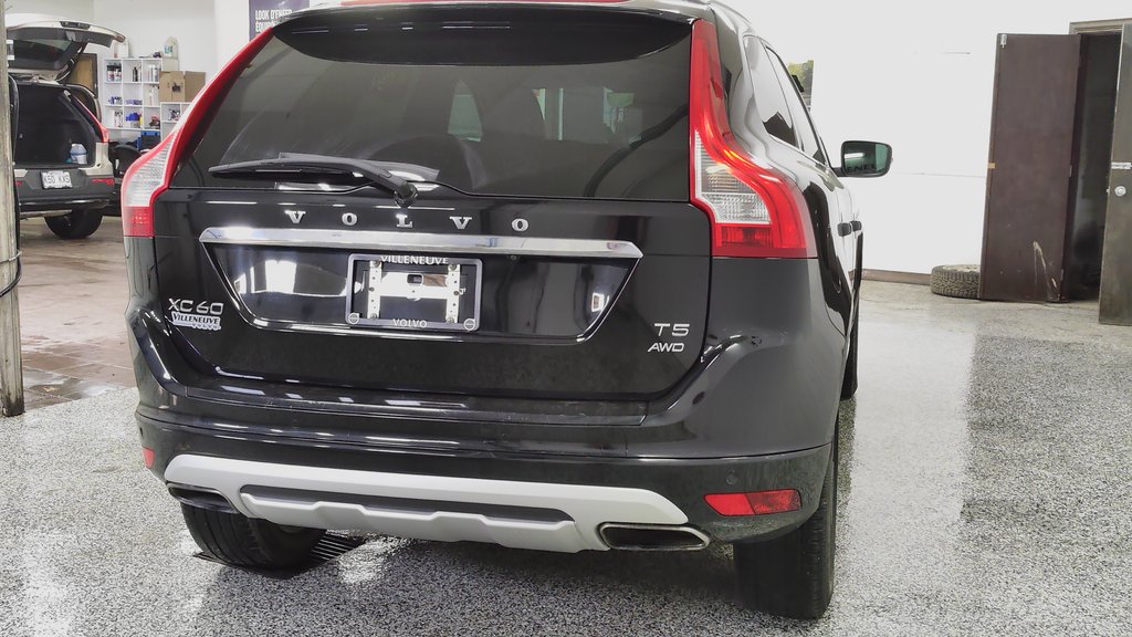 2016 Volvo XC60 T5 SPECIAL EDITION PREMIER-2