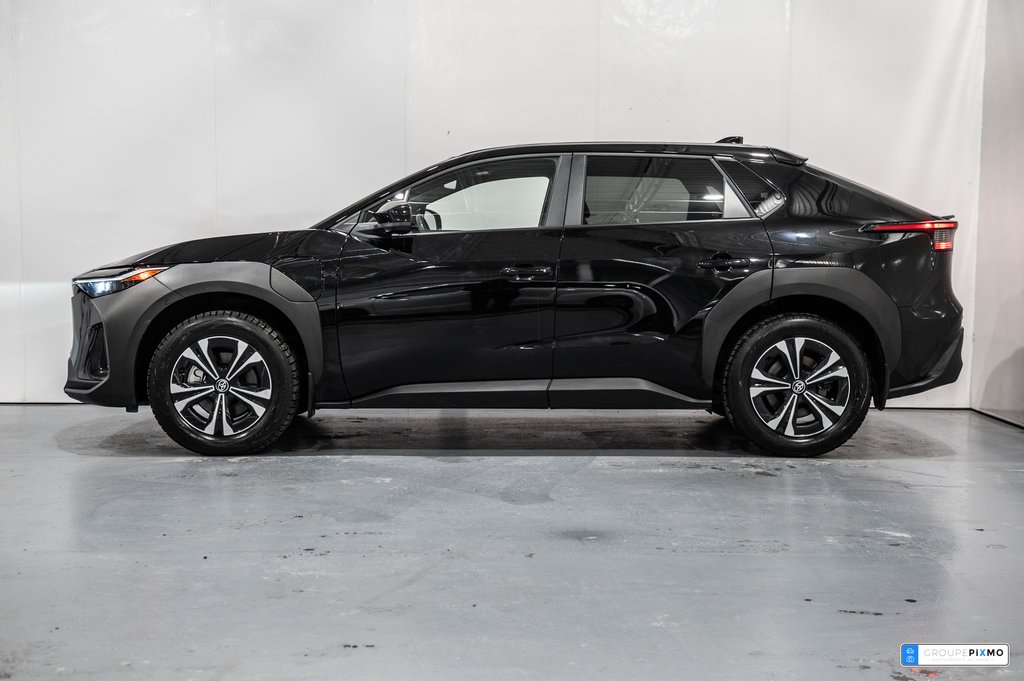 Toyota bZ4X XLE / AWD / APPLE CARPLAY / TOIT PANORAMIQUE+++ 2023-6