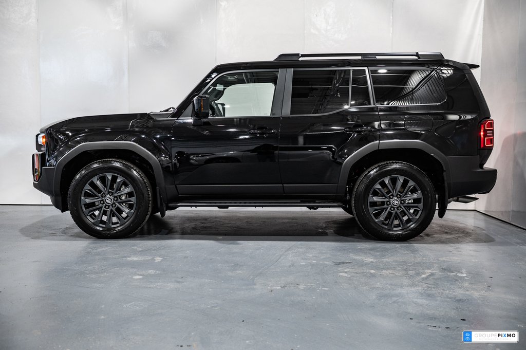 2025 Toyota Land Cruiser PREMIUM / CUIR / APPLE CARPLAY / TOIT OUVRANT +++-6