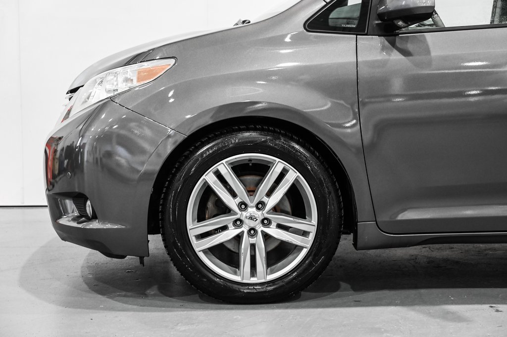 2011 Toyota Sienna LIMITED / CUIR / TOIT OUVRANT / JBL / TOIT OUVRANT-5