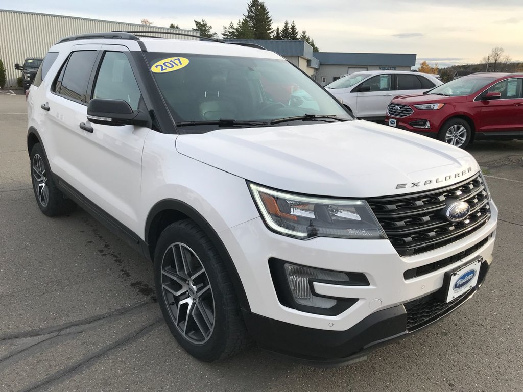 Violette Motors Ltd Edmundston 17 Ford Explorer Sport 301a