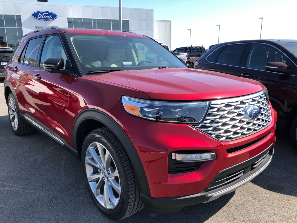 Violette Motors Ltd Edmundston 21 Ford Explorer Platinum