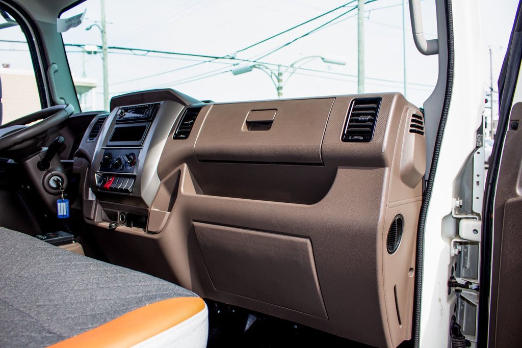 2023 Vicinity Motor Corp VMC1200 Cube in Saint-Hyacinthe, Quebec - 10 - w1024h768px