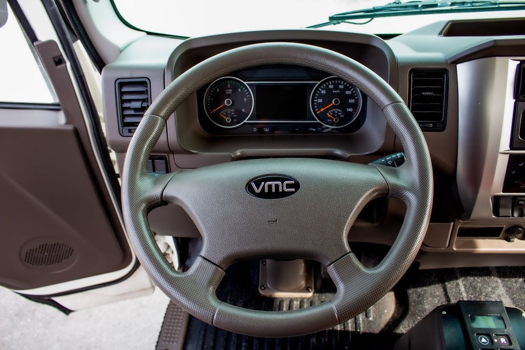 2023 Vicinity Motor Corp VMC1200 Cube in Saint-Hyacinthe, Quebec - 13 - w1024h768px