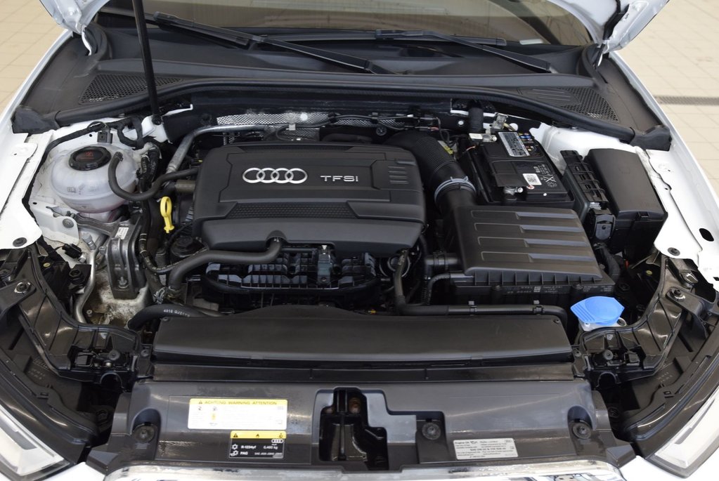 2019 Audi A3 AWD+CUIR BRUN+BAS KILO+LED in Laval, Quebec - 17 - w1024h768px